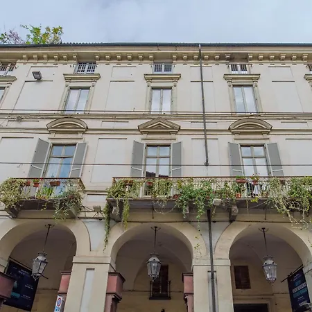 The Royal House By Happyhostorino Apartamento